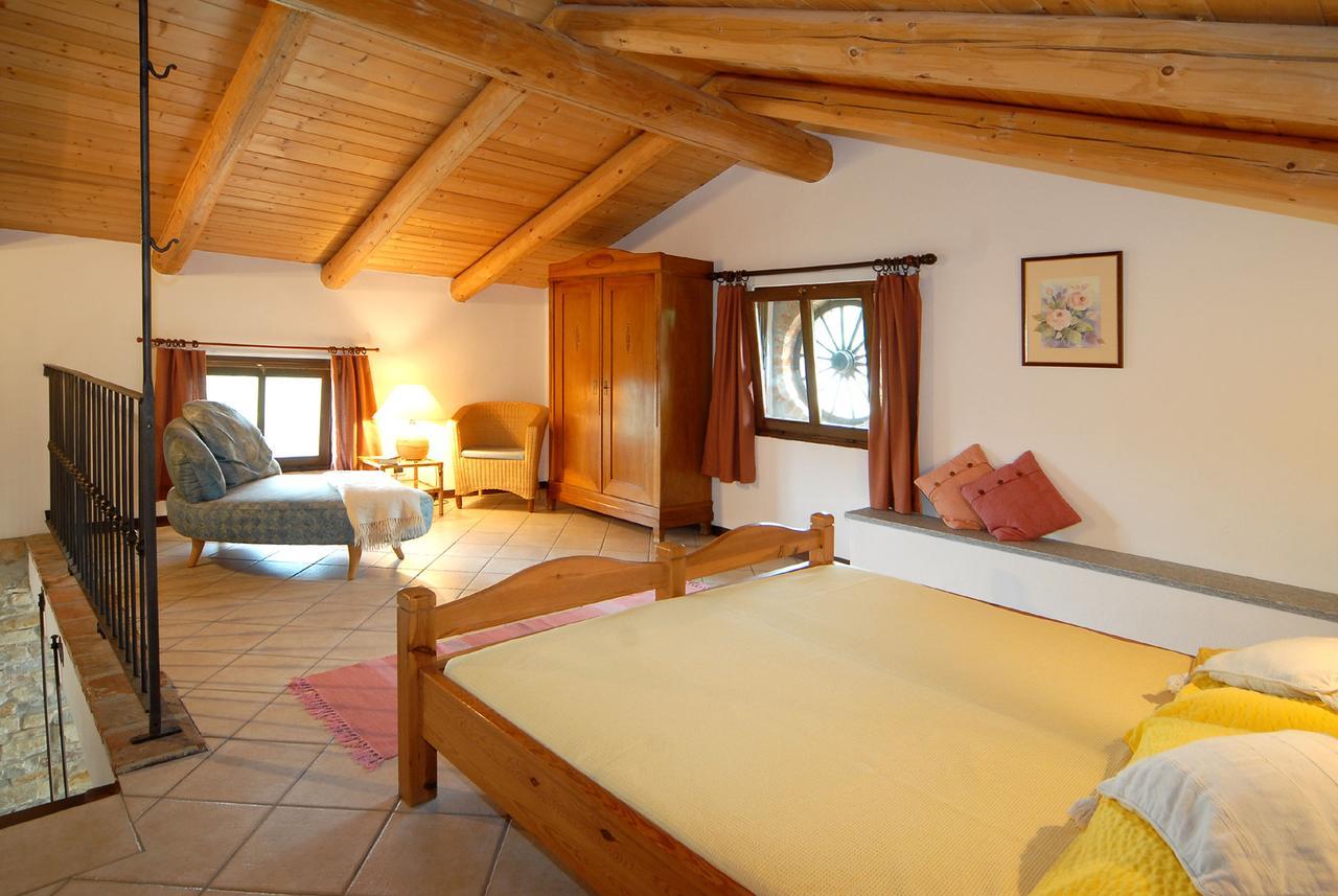 Agriturismo Sondrea Sinio Exteriér fotografie